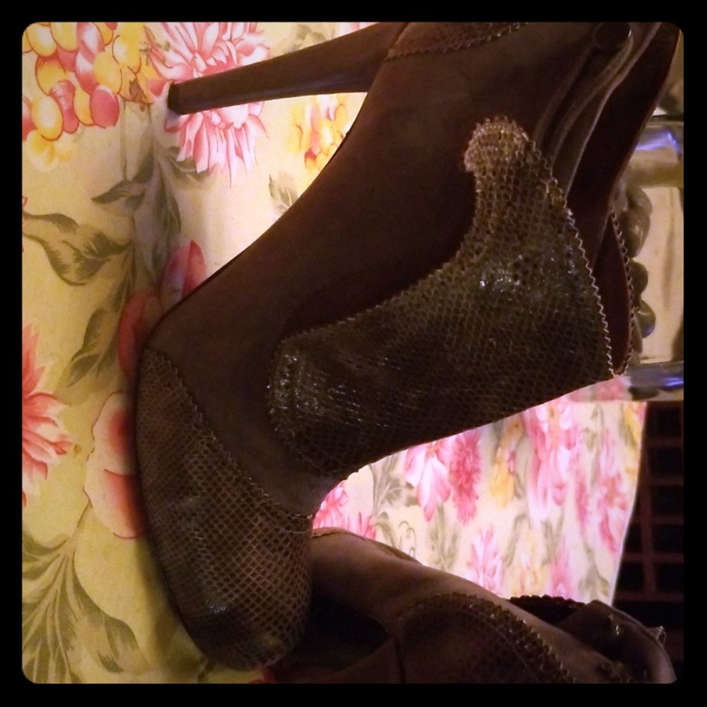 Grey Leather & Suede Booties